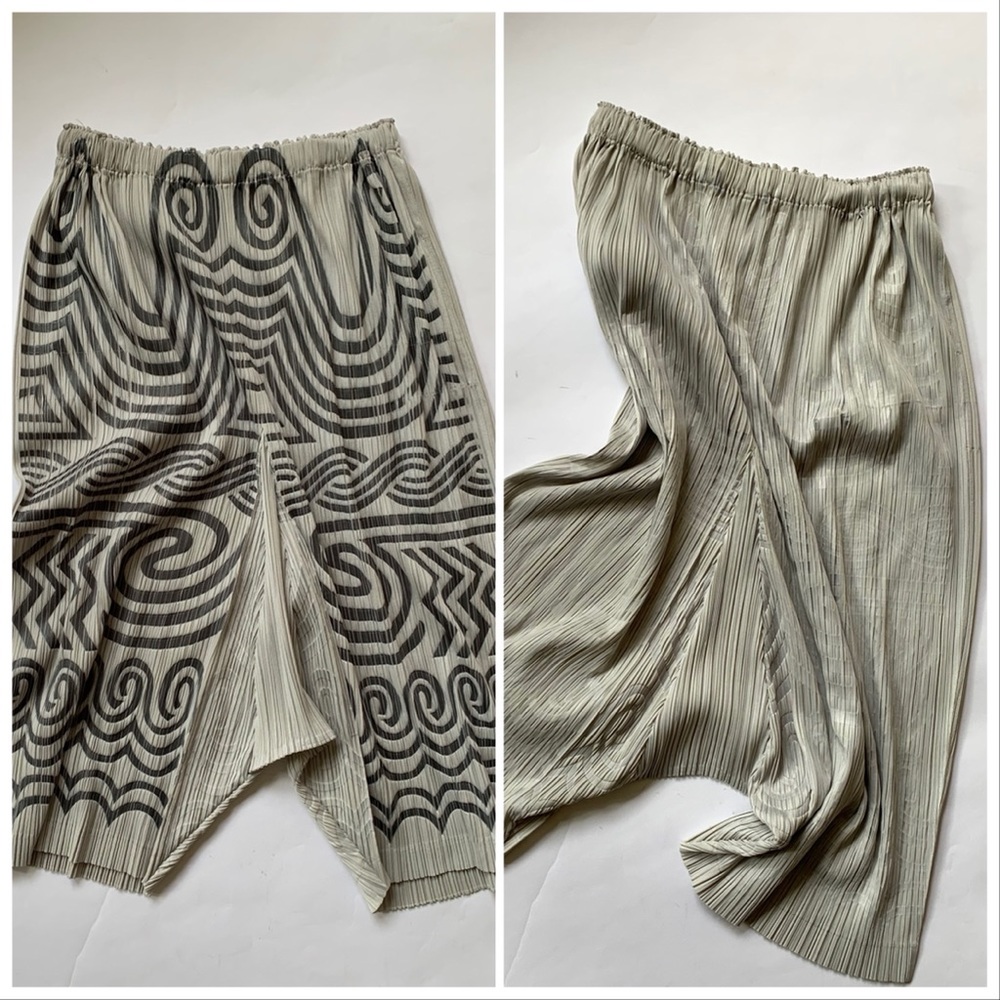 PLEATS PLEASE Issey Myake Graphic Print Pant - Picture 3 of 15
